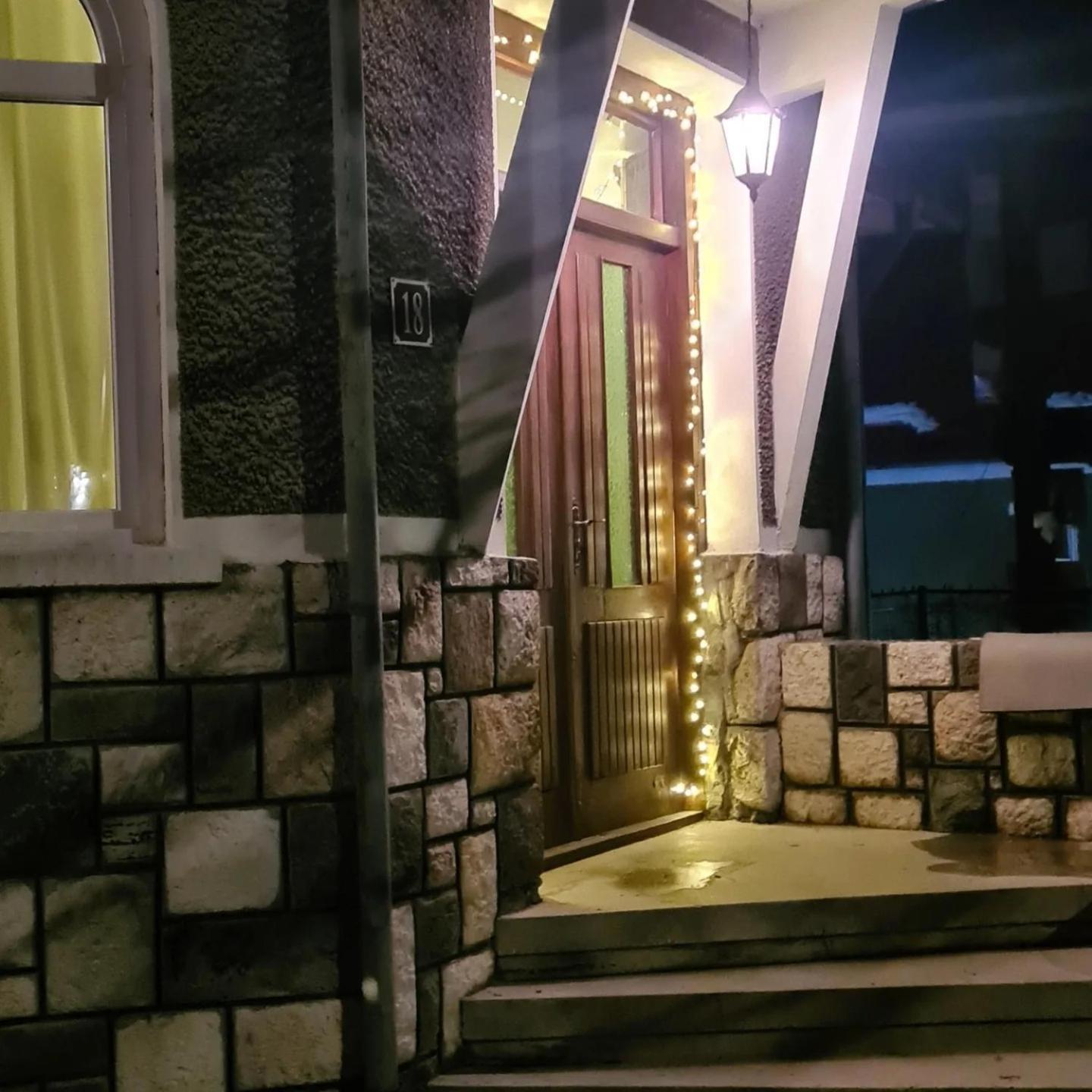 Holiday home Petit Castel